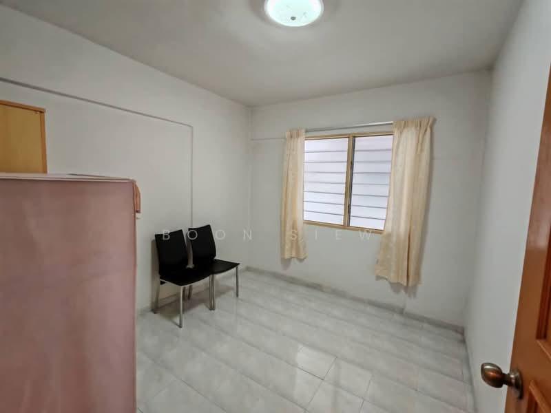 Taman Pekaka Block 31 - 2