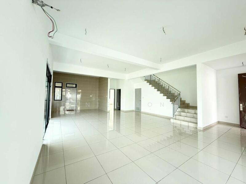 2-storey Terrace House at Horizon Hills - 2