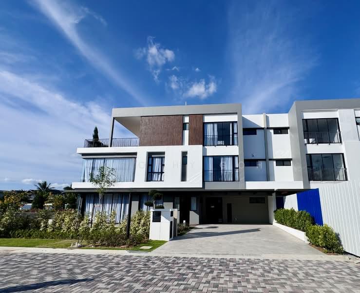 Senibong Cove - Isola Coast - 2