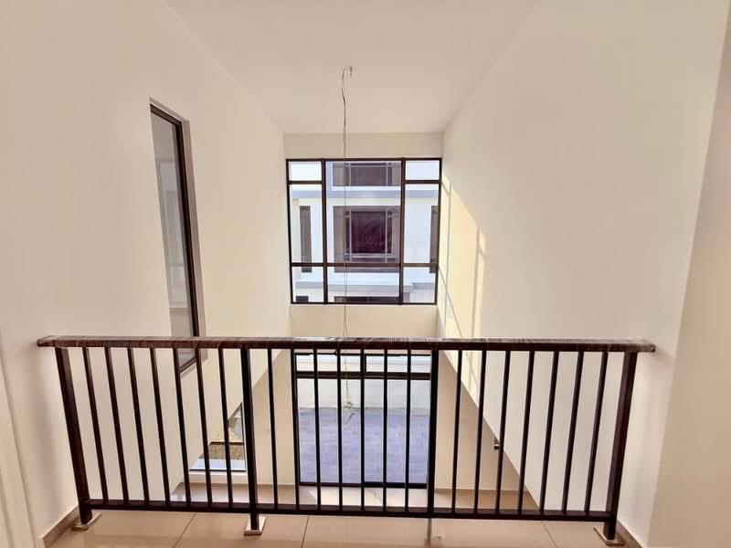 KingsWood - 5