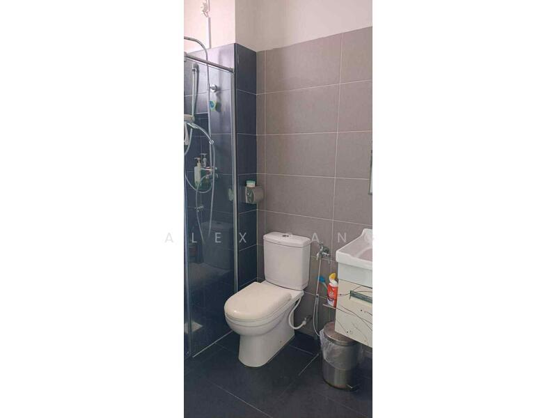 Anggerik Villa Kulai 2 storey Gated Guarded - 4