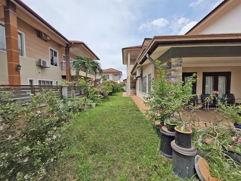 Bandar Bukit Mahkota - 5