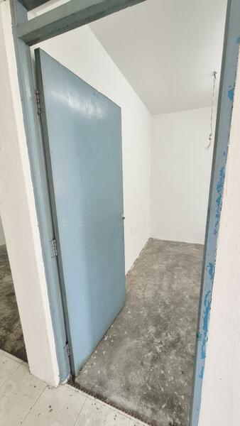 Flat Taman Ungku Tun Aminah - 4