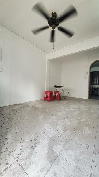 Flat Taman Ungku Tun Aminah - 1