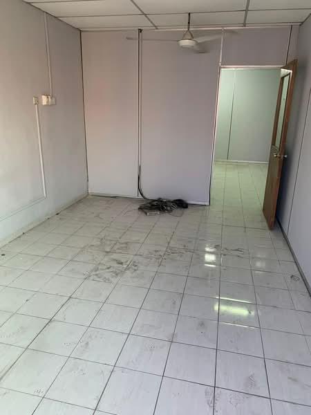 Taman Universiti Tamans Universitis - 4