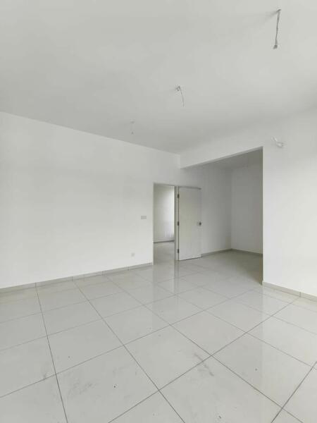 Desa Tebrau - 3