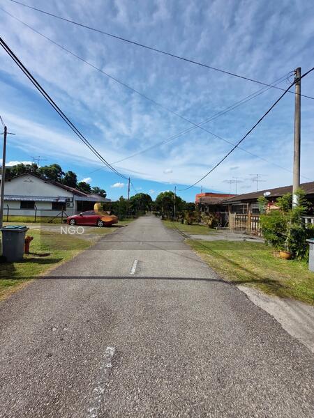 Renovated Single Storey Terrace House Kampung Merdeka Batu Pahat - 2