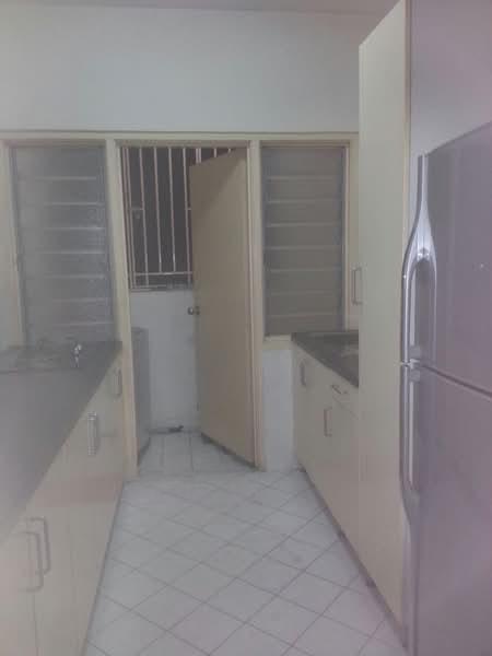 Green Avenue Condominium - 5