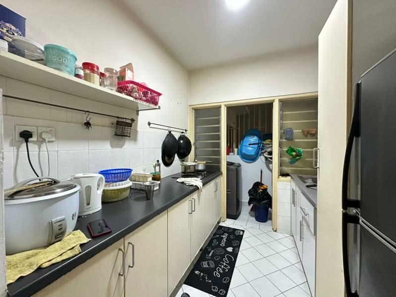 Green Avenue Condominium - 4