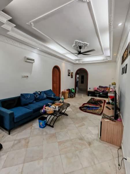 Johor Jaya Jalan Teratai Fully Renovated Kitchen Extended Single Storey Terrace for Sale - 2