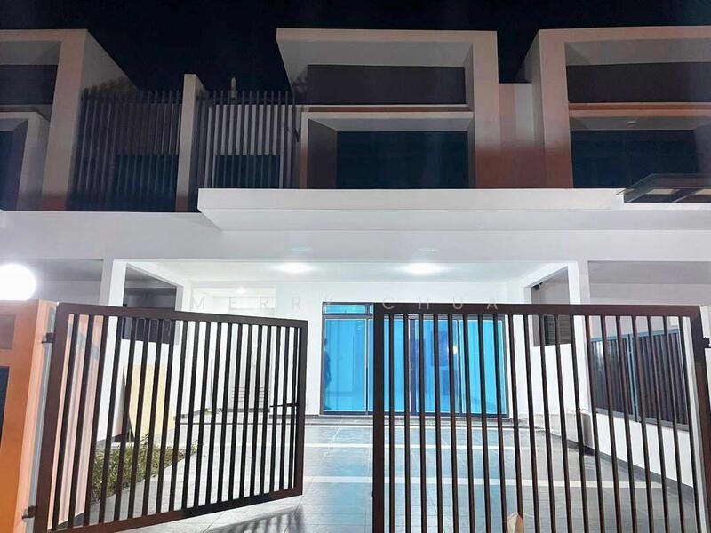 The Woodlands Cluster Homes @ Horizon Hills - 1