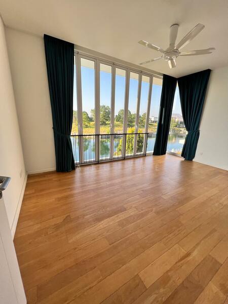 Emerald Bay @ Puteri Harbour - 4