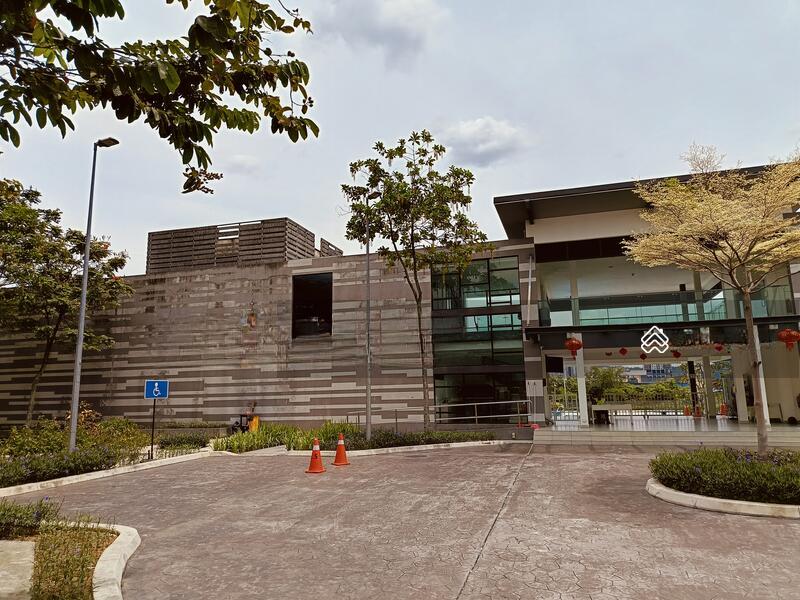 Lakeside Residences - 1