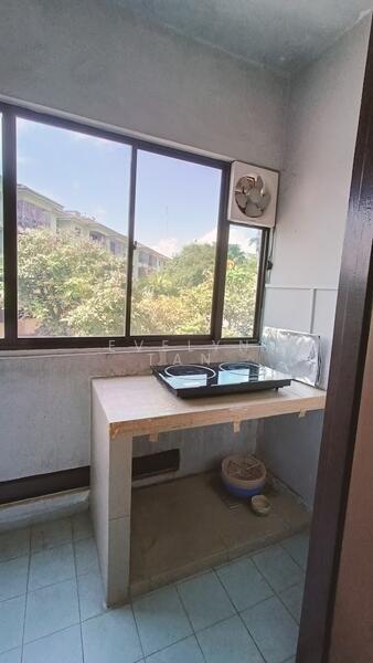 Lily & Jasmine Apartment - 5