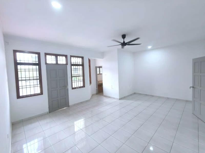 Taman Desa Cemerlang - 2