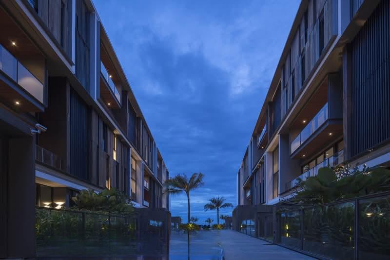 Shorefront Residences - 3