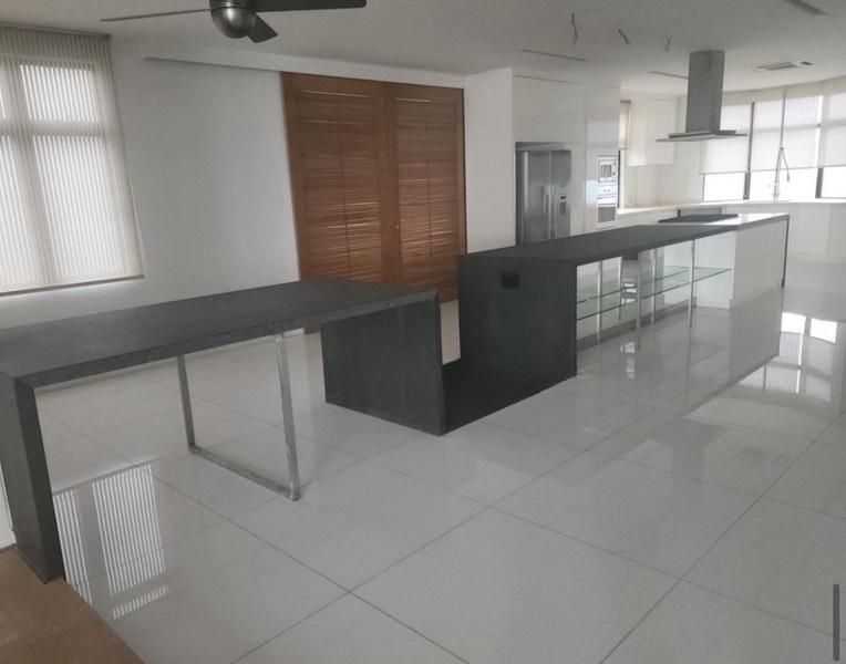 Maxwell Towers - 3