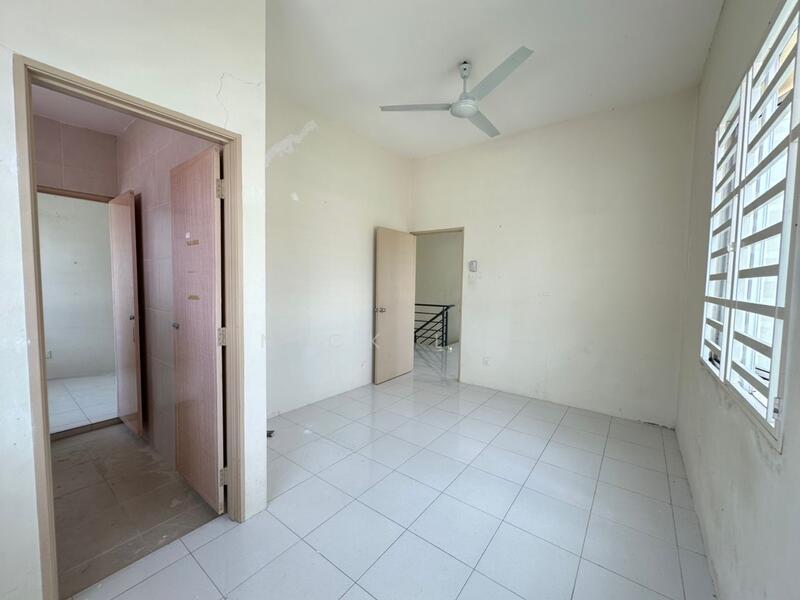 2 Storey Corner Terrace @ Pearl Indah, Simpang Ampat - 4
