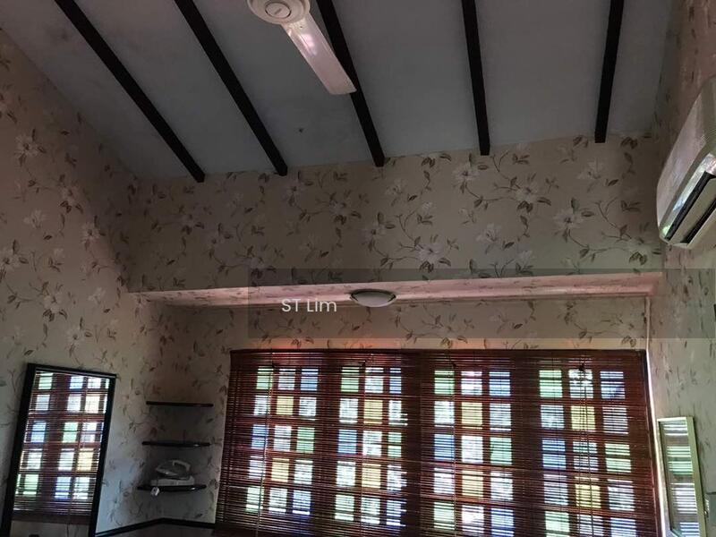 Double-storey Link House 3920sf at Minden Heights in Penang Island - 3