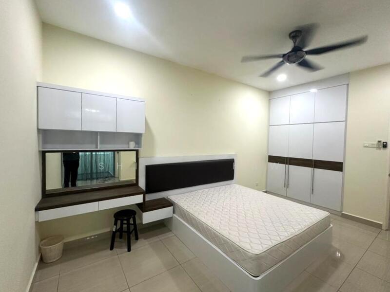 Promenade @ Taman Ungku Tun Aminah - 5