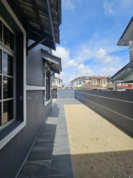 Taman Bukit Indah - 4