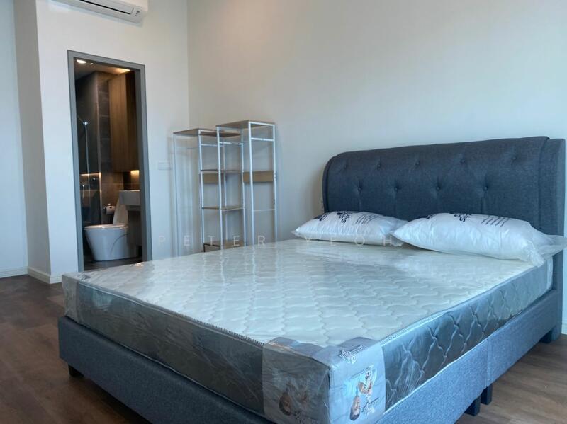 Suasana @ Utropolis - 3