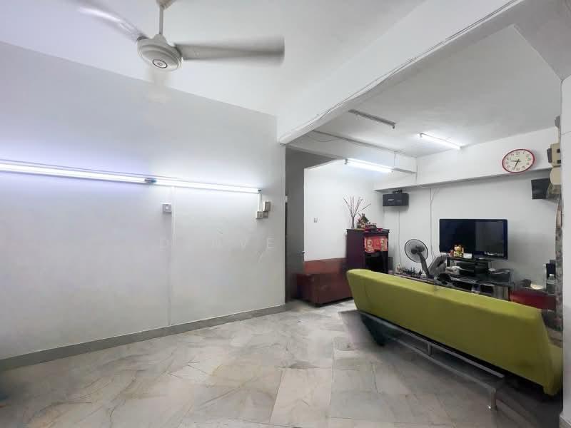 Bandar Tun Hussein Onn - 3
