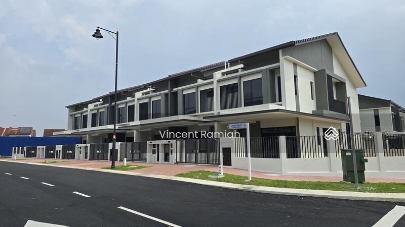 Irama Villa 1 end lot - 1