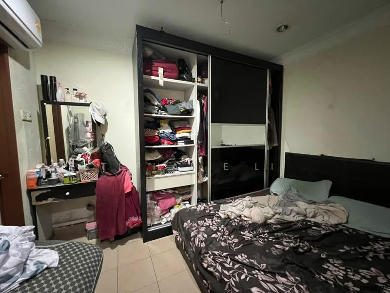 Puchong Jalan Dahlia - 2