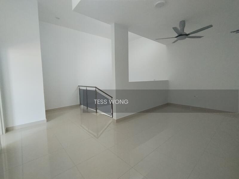 KEYS Lakeside Residence - 5