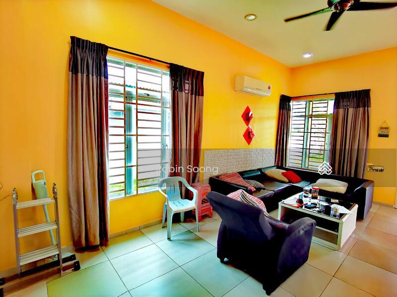 1 Semi-D house at Krubong Jaya - 2