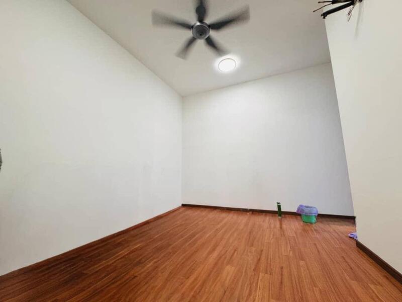 Garden Villas, Bukit Indah - 5