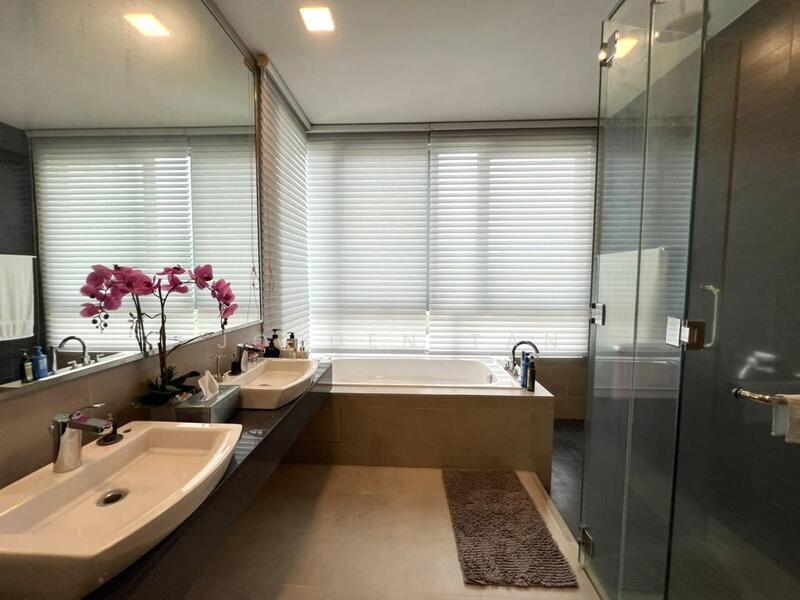 Infinity Beachfront Condominium - 5