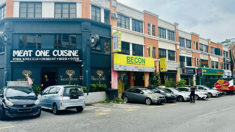 Corner Shop @ Bandar Puteri , Value Buy & Renovated Unit - 4