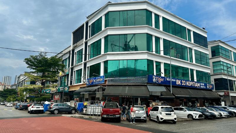 Corner Shop @ Bandar Puteri , Value Buy & Renovated Unit - 3