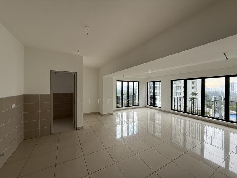 KL East : East 57 - 5