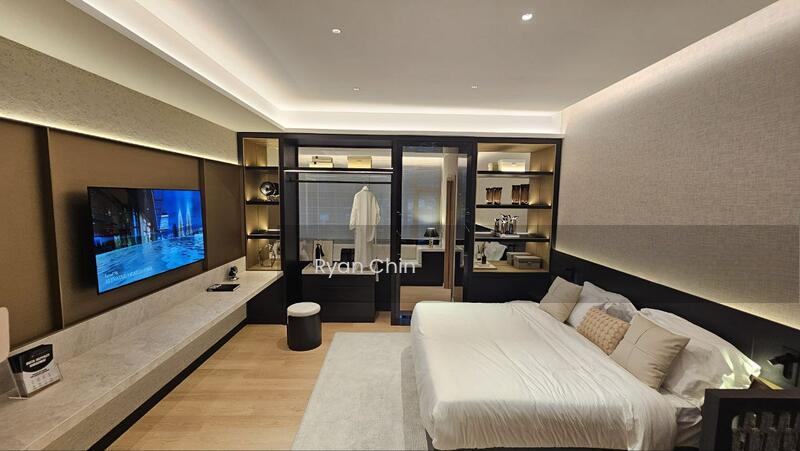 Armani Hallson KLCC - 4