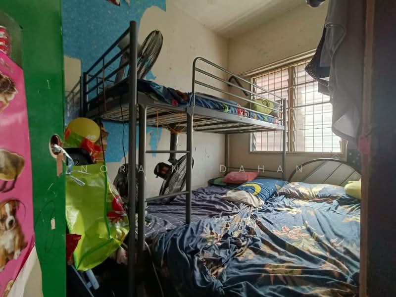 Bandar Mahkota Cheras Flat - 4