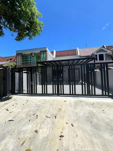 Taman Bukit Kempas - 2