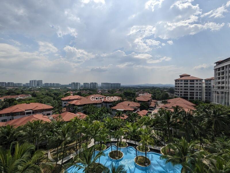 Ara Hill Condominium - 1