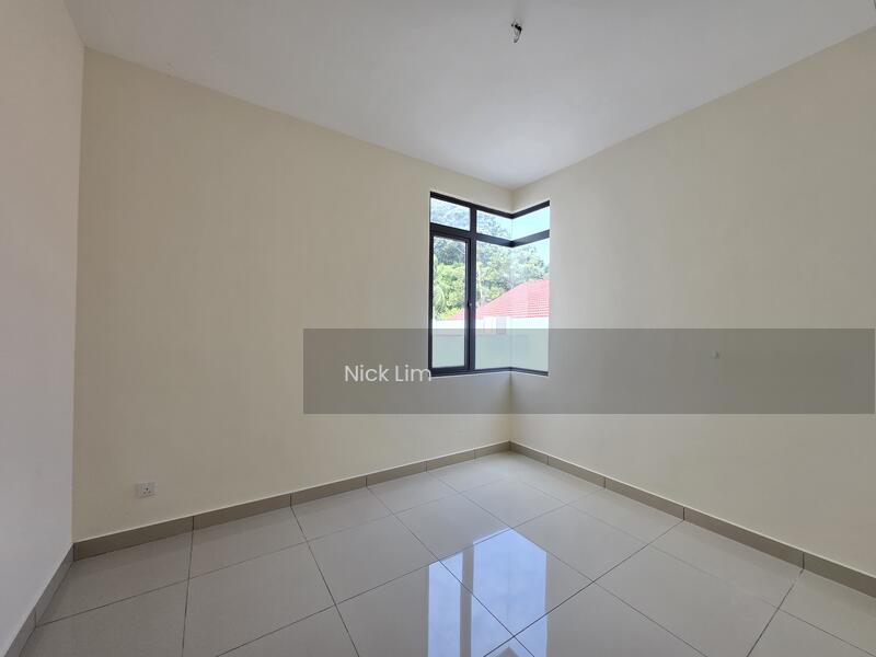 Corner 3 Storey Semi D @ Balik Pulau - 4