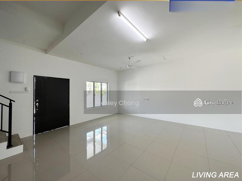 Malim Nawar New 2 Storey Terrace 22x52' - 5