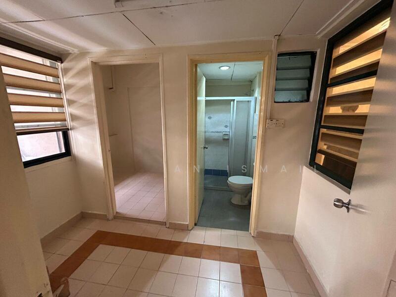 Ampang 971 - 5