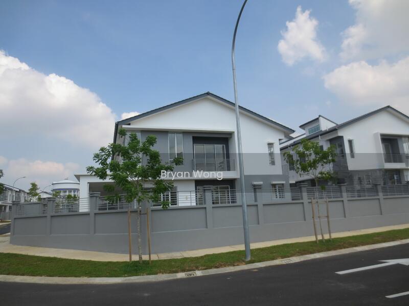 Terrace house at Kajang - 5