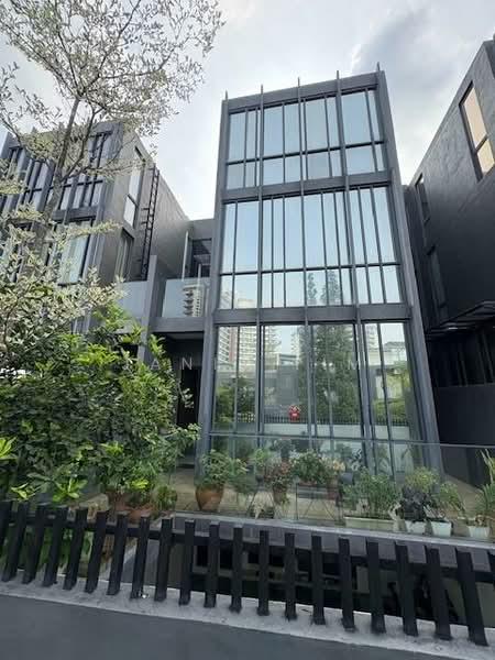 Empire Residence - 5