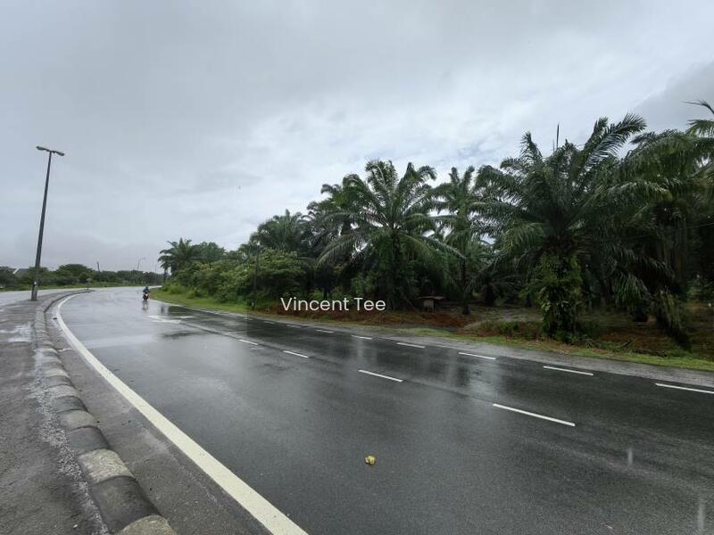 15 Acres Zone Residential Main Road Olak Lempit Banting Dengkil - 4