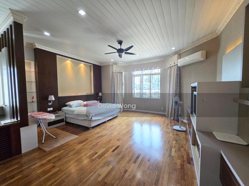 Taman Chateau - 3