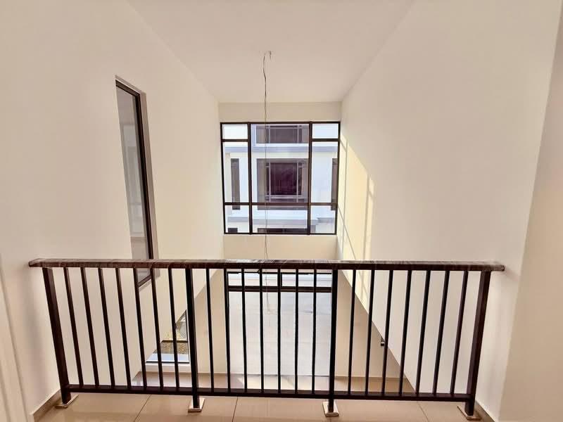 Horizon Hills - 4