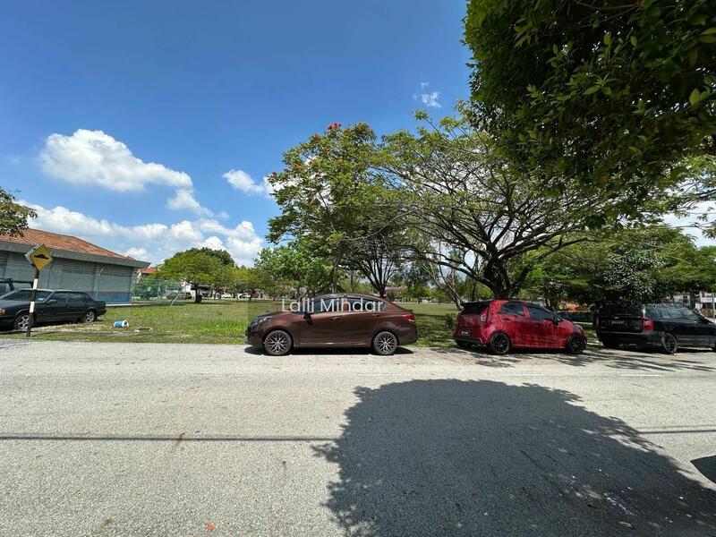 FACING OPEN Double Storey Terrace House La Cottage Taman Putra Perdana Puchong - 3