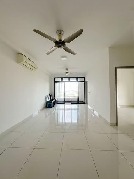 Residences @ 1 Tebrau - 4
